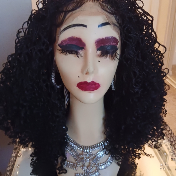 Wig - Picture 2 of 6